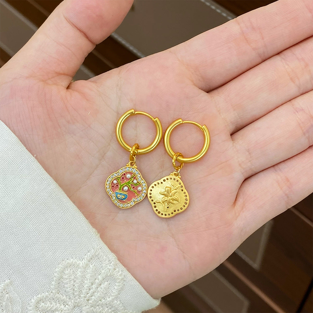 "Ruyi Twins" vintage pendant earrings